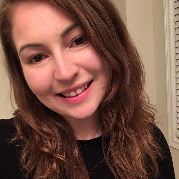 Meet your Posher, Rachel - Picture 1 of 1